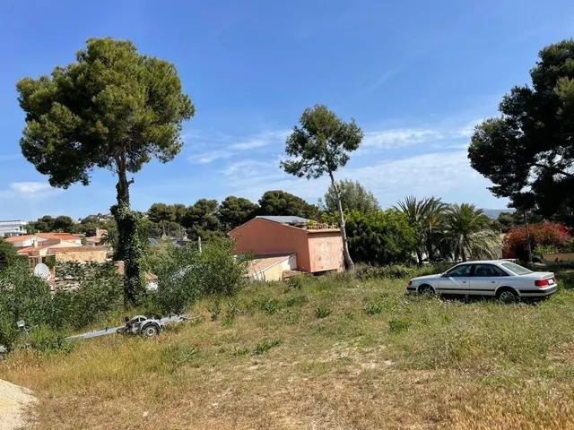 Gran terreno de uso terciario a Moraira muy céntrico — 3