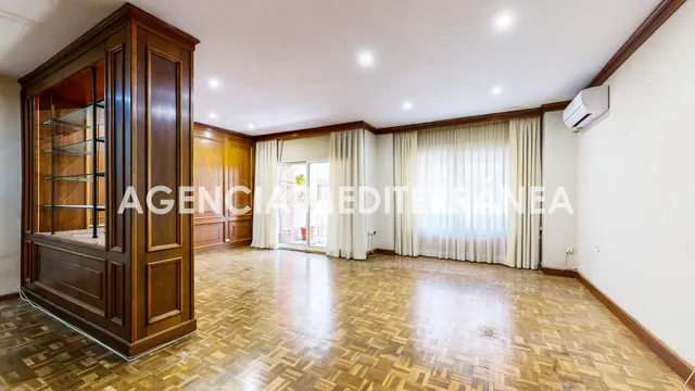 Piso en venta en Valencia, en pleno centro de la ciudad, con