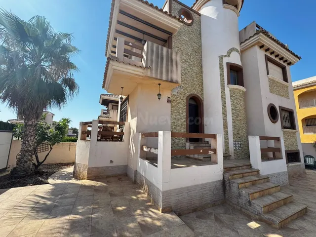 Chalet 4 habitaciones 134m² en venta - PAU 26 - foto 3