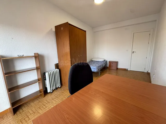 Piso 4 habitaciones 116m² en alquiler - Gran capitan - foto 4