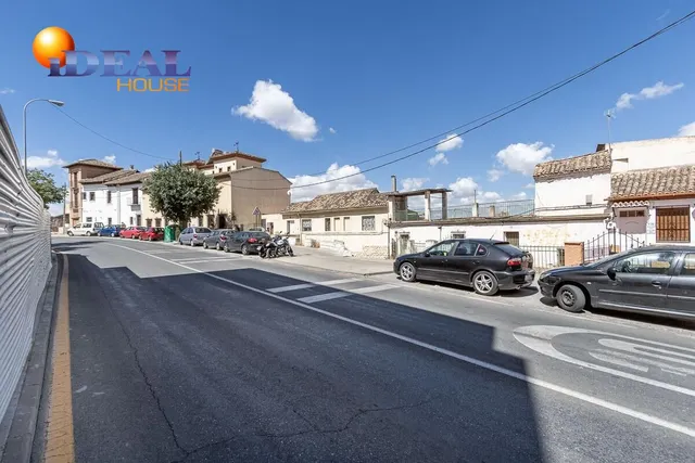 CASA 640 M2 EN CARRETERA DE MURCIA, ALBAYCIN.