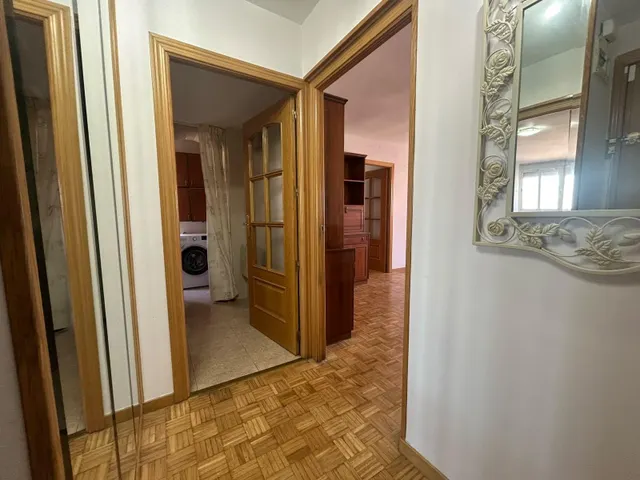 Piso en Calle Camarena — 2