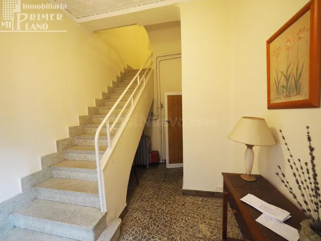 Casa en pleno centro de Tomelloso, con 372 m2, 5 dorm y gara - foto 5