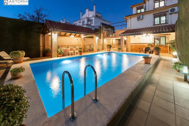 VIVIENDA PAREADA EN MONTELUZ — 2