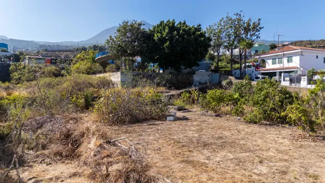 Terreno urbano de 2.500 m2 en Icod de los Vinos | oportunidad para inversores — 24