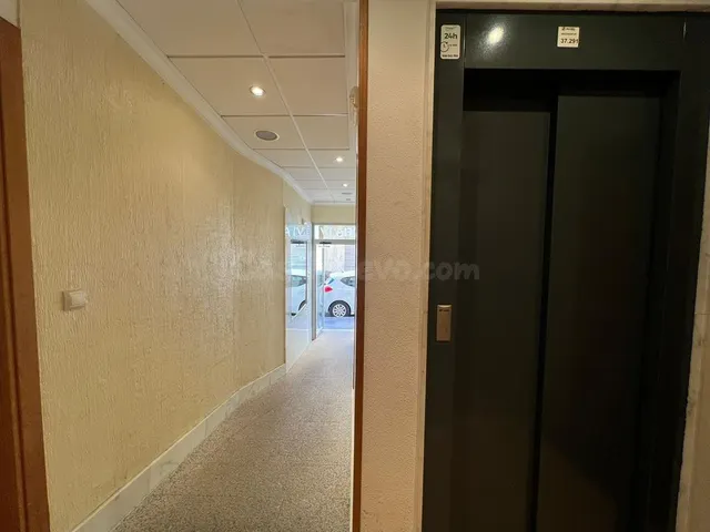 Piso de esquina en el centro de Torrevieja – ¡a solo 400 m del Paseo Marítimo! — 24