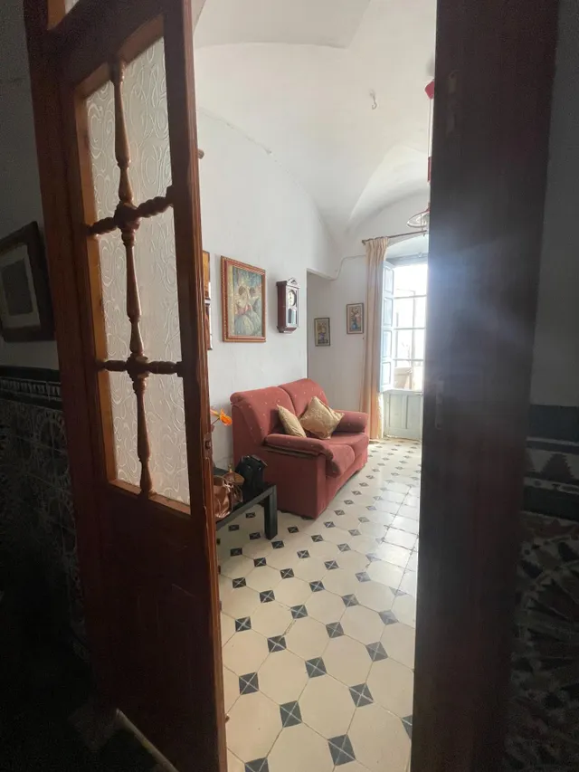 Amplia casa de planta baja con gran patio en Aroche — 14