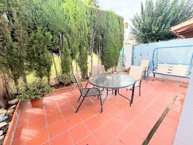 CASA ADOSADA REFORMADA, JARDIN, APARCAMIENTO, PISCINA COMUNITARIA, CHIMENEA, PARCIALMENTE AMUEBLADA — 11