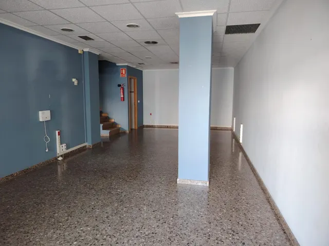 Local comercial en perfecto estado para desarrollar actividad — 5