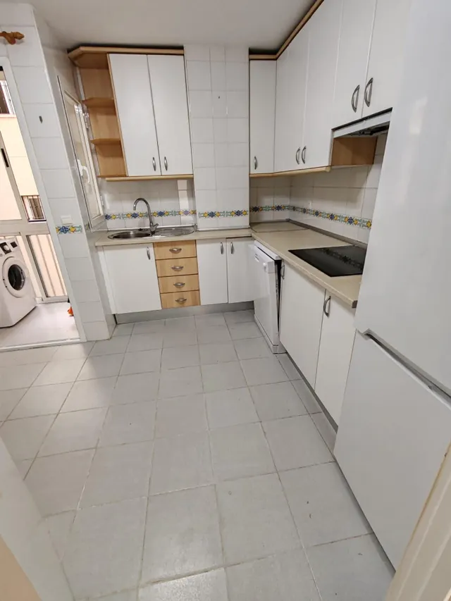 Piso sin amueblar y con garaje opcional — 24