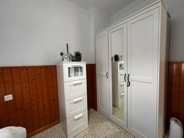 VIVIENDA CON PATIO, GARAJE Y COCINA EXTERIOR EN ZONA RESIDENCIAL — 16