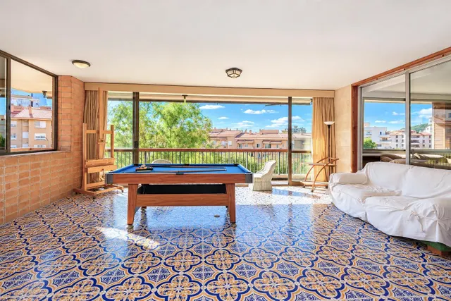 Exclusiva vivienda de alto standing con amplias terrazas, piscina y gran potencial en Son Dameto, Palma — 24