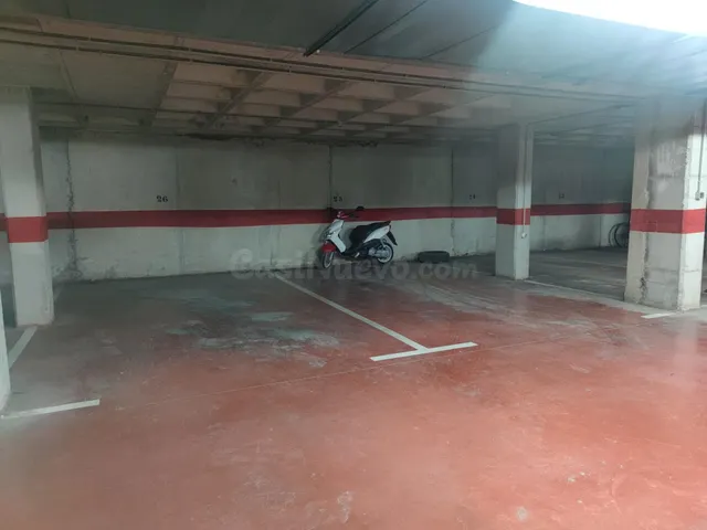 Plaza de garaje en Molina centro - foto 5