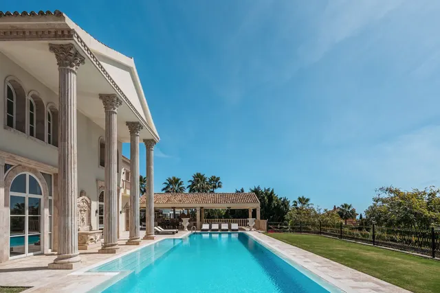 Chalet 7 habitaciones 2000m² en venta - Marbella — 9