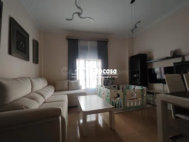 ¡¡ ESTUPENDO PISO EN PLENO CENTRO !! - foto 4
