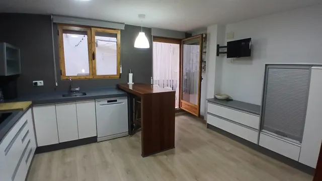 PAREADO EXCLUSIVO EN IBI ( ALICANTE) — 14