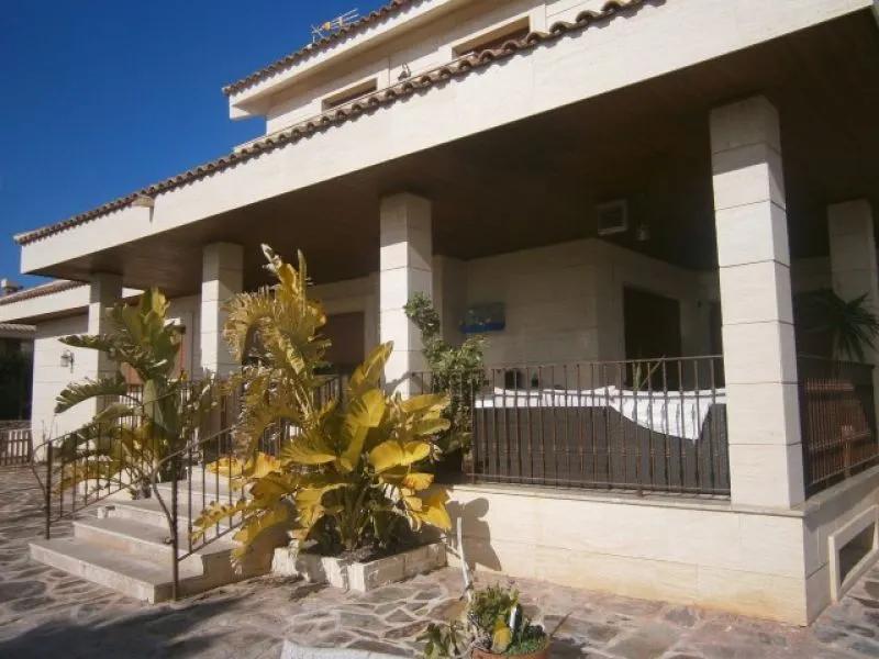 CHALET VALLADO