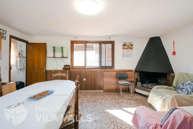 Granja con posibilidad de 2 vivendas.y 1 Ha de terreno — 5