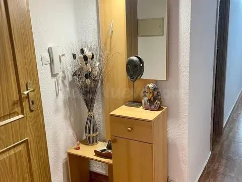 Piso 2 habitaciones 98m² en alquiler - Casco antiguo colmena - foto 3
