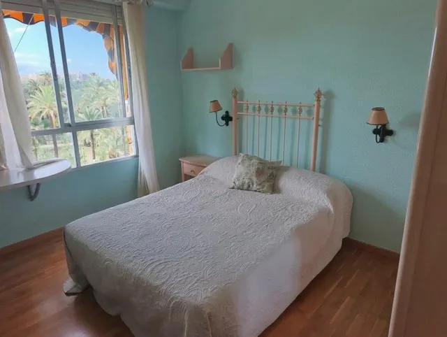 Gamarra Iturregui Consultores Inmobiliarios pone a su disposición este espacioso y luminoso piso con 3 habitaciones, 1 baño, cocina independiente, salón comedor, trastero, ascensor y garaje — 8