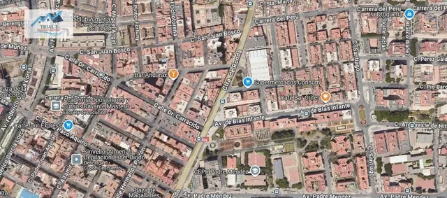 Venta Local Comercial en Almería - foto 3