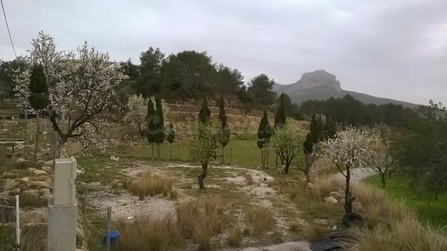 Parcela 300m² en venta - Benissa pueblo — 2
