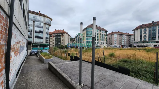 Local comercial en venta en O Milladoiro, Ames (A Coruña) - foto 3