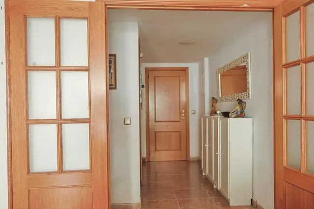 Espectacular vivienda de 4 dormitorios, dos baños y garaje, en segunda línea de playa — 8
