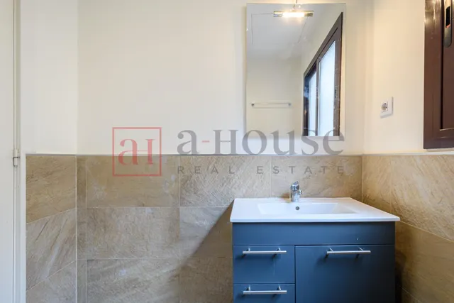 Piso listo para entrar a vivir con balcón y doble orientación en vila de gràcia — 27