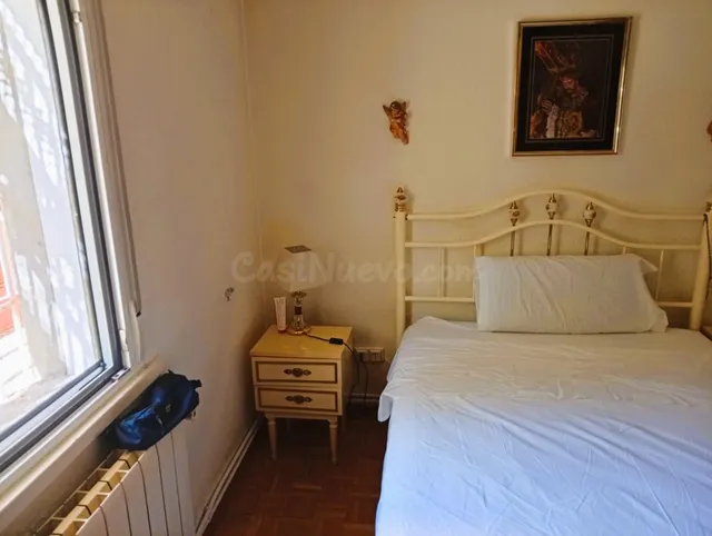 Acogedor piso en venta en Vinateros, Madrid — 2