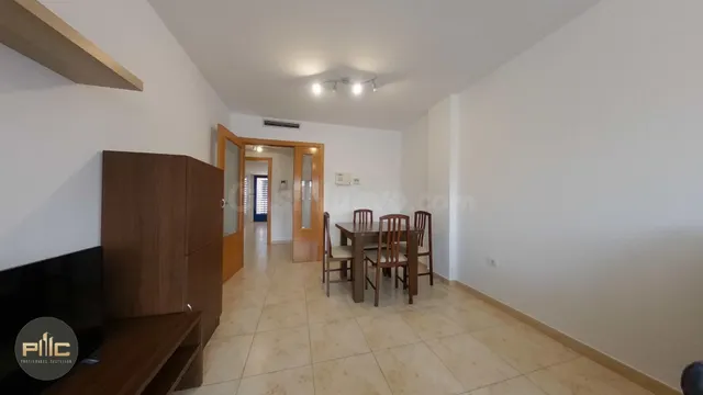 HABITACIÓN EN PISO COMPARTIDO – SOLO PARA ESTUDIANTES UNIVER - foto 3