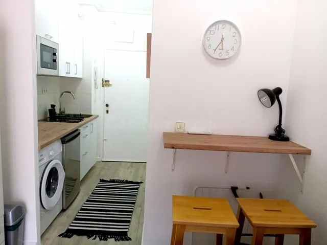 Estudio Reformado Completamente Equipado – Alquiler Temporal - foto 2