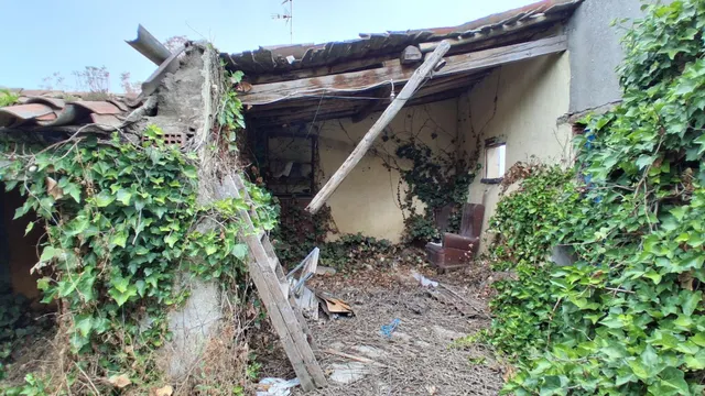 Urbis te ofrece una casa en venta en Garcihernández, Salamanca. — 48