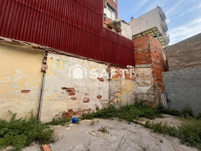 Tu futuro hogar en una calle residencial. - foto 3