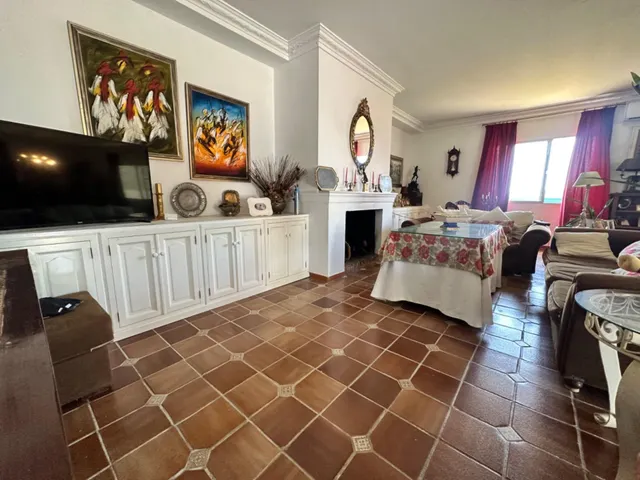 Exclusiva finca rústica con chalet independiente en la carretera Coria del Río - Palomares — 10