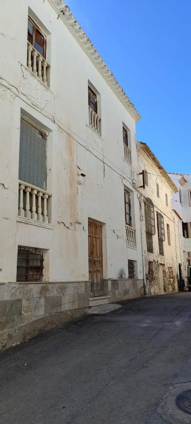 VENTA EN OLULA DEL RÍO ( ALMERÍA ) DE GRAN CASA PARA REFORMAR. — 4