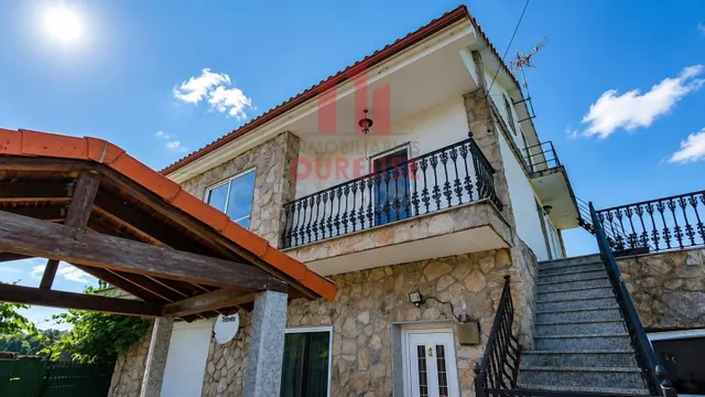 CASA CON PISCINA Y PARCELA DE MÁS DE 1000 M2 AL LADO DEL POL - foto 2