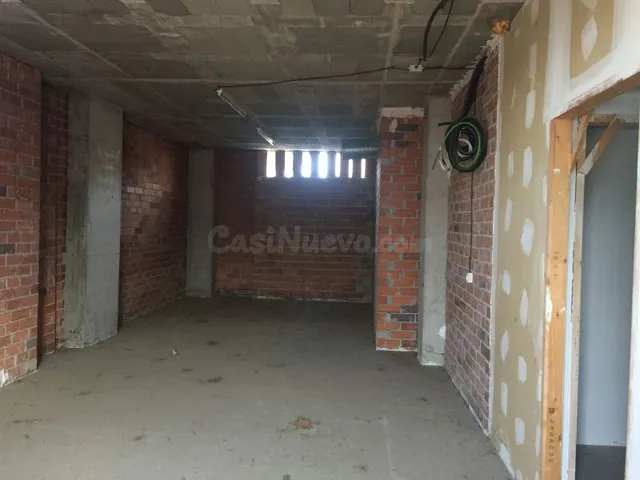 Local comercial 80m² en alquiler - CAN FILUA