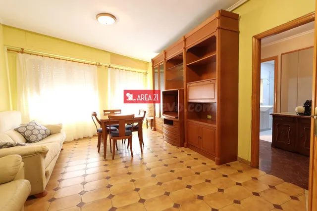 VIVIENDA EN PLANTA BAJA EN LLIRIA CON GARAJE