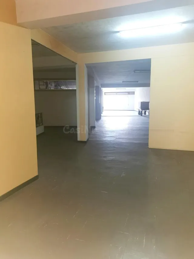 Edificio en el centro de Carballo - foto 5