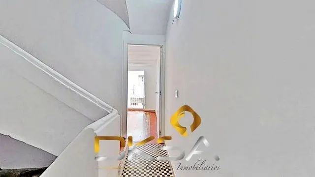158 m2, 4 plantas y una reforma que ha sabido respetar la esencia de la casa — 23