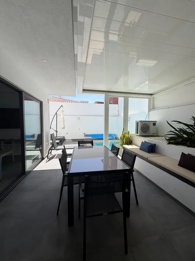 Casa con piscina privada junto al mar en La Listada — 23