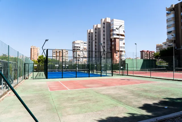 OPORTUNIDAD EN VENTA DE PISO DE 2 DORMITORIOS EN PLAYA DE SAN JUAN (ALICANTE) A 8 MINUTOS ANDANDO DE LA PLAYA — 31