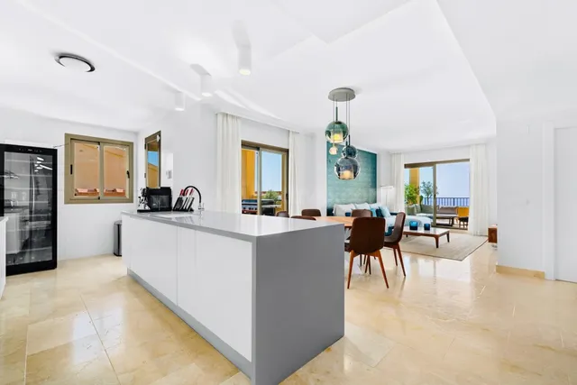 Apartamento en Venta en Benahavis Málaga — 5