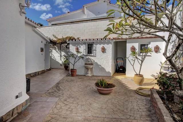 Chalet de una planta , Vistas panoramicas al mar y cerca de comodidades — 33