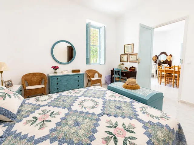 Exclusiva finca con encanto atemporal – una propiedad única cerca de Elche — 24
