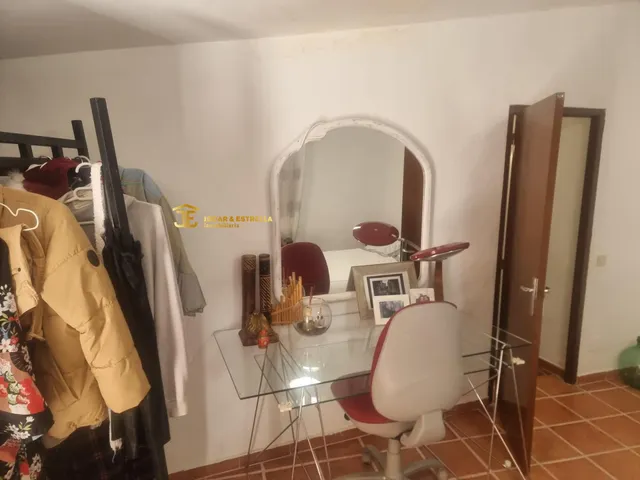 CASA DE 5 DORMITORIOS EN ZARZADILLA DE RAMOS. — 42