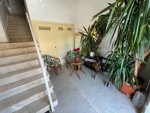 Vivienda Unifamiliar con dos pisos independientes — 26
