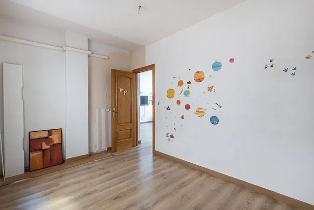 Piso con garaje, trastero y excelente ubicación en Huétor Vega — 13