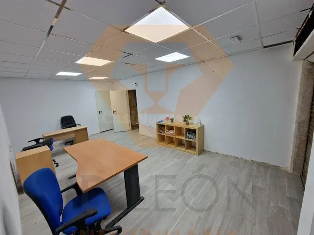 SE ALQUILA LOCAL COMERCIAL EN MOLINA DE SEGURA - foto 2